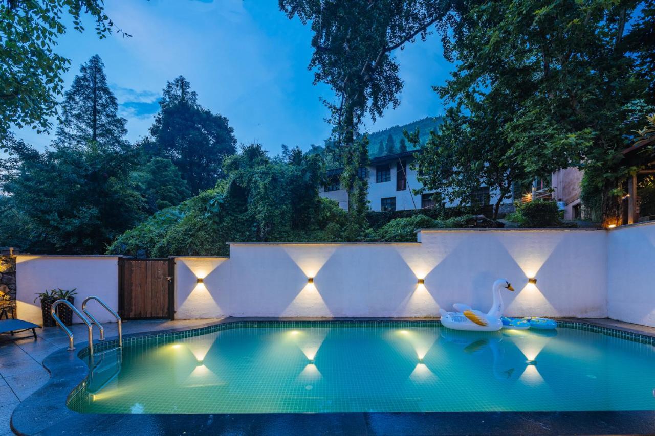 Moganshan Pinhouwu Hotel Deqing Bagian luar foto