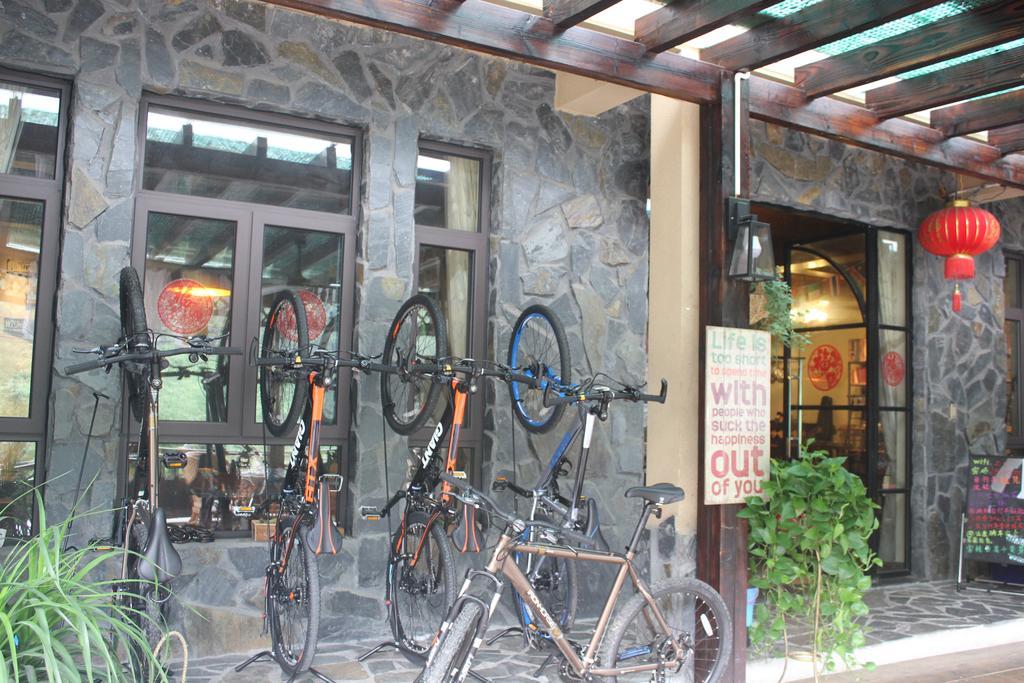Moganshan Pinhouwu Hotel Deqing Bagian luar foto
