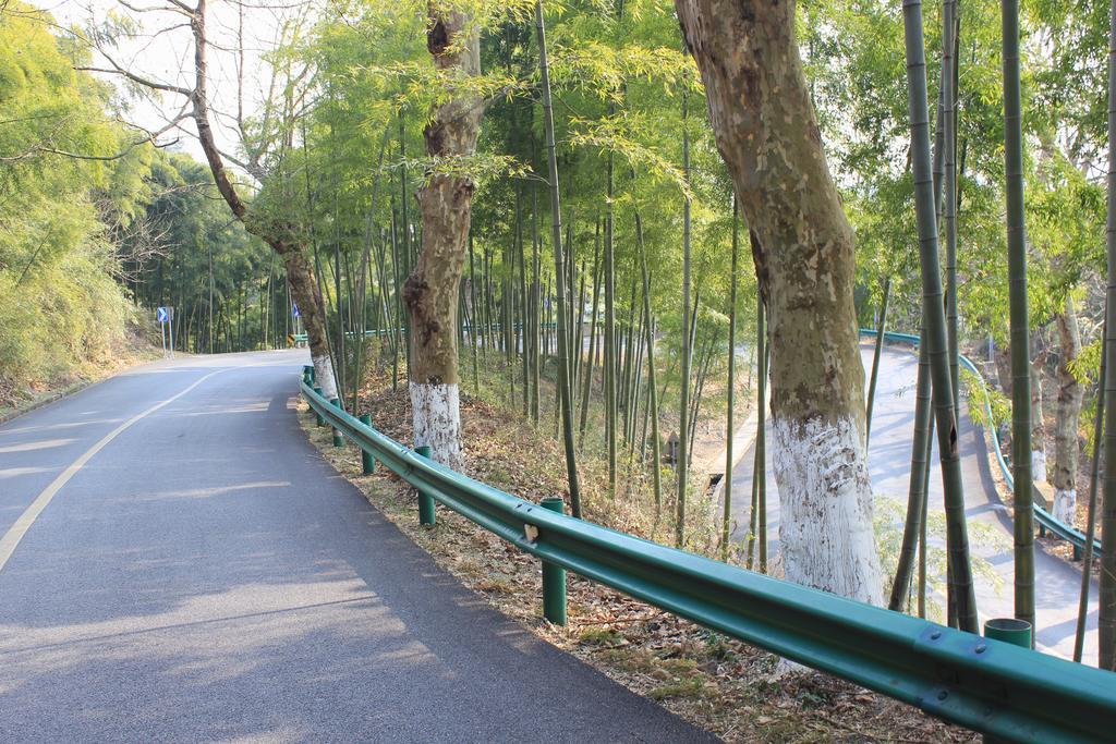 Moganshan Pinhouwu Hotel Deqing Bagian luar foto