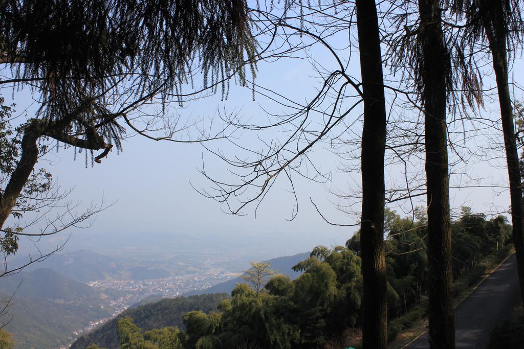 Moganshan Pinhouwu Hotel Deqing Bagian luar foto