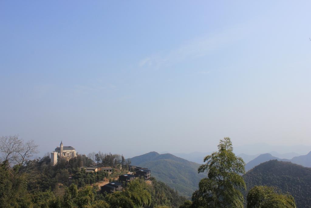 Moganshan Pinhouwu Hotel Deqing Bagian luar foto